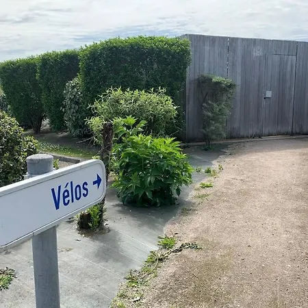 Apartment Le Charmant, Situe Dans La De Standing, Les Dunes Du Golf A Wimereux